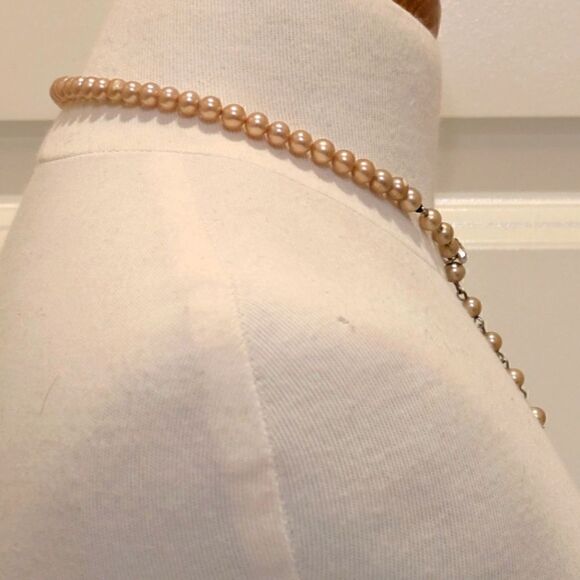 Lovely Antique Faux Champagne Glass Pearl Necklace with Paste Stone Hook Clasp - Picture 5 of 8
